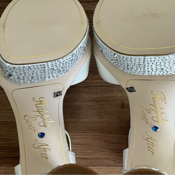 Jessica Simpson - Women's White Everyn Platform Sandal Heeled size 8.5 - Picture 13 of 15